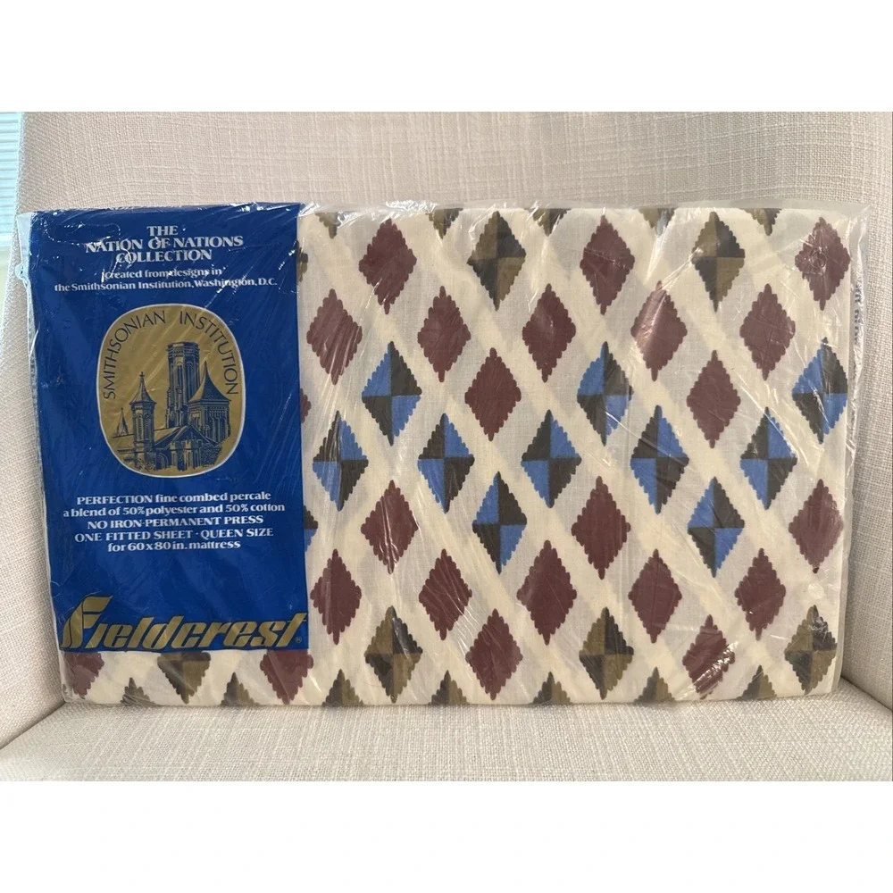 NOS Vtg Fieldcrest Queen Fitted Sheet Poncho Patterns Nation Of Nations 52000